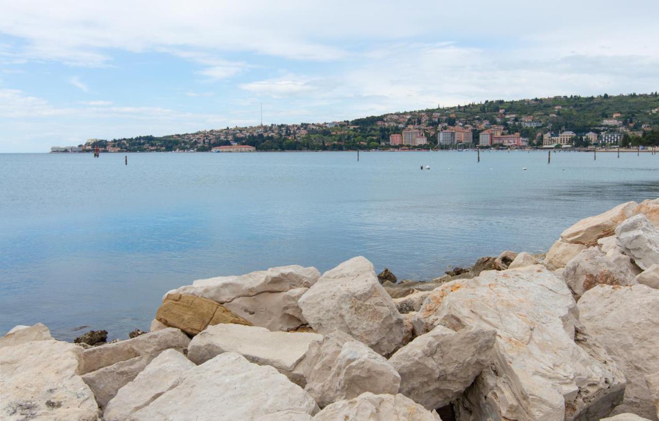 Floating House Adela Βίλα Πορτορόζ Εξωτερικό φωτογραφία